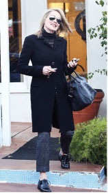 [Sharon-Stone---Antigona[2].jpg]