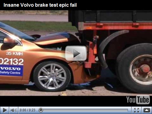 Volvo S60 falha em demonstração de sistema de segurança