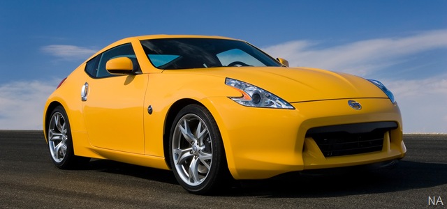 [2009-Nissan-370Z-Yellow-Front-And-Side-Closeup-1920x1440[5].jpg]