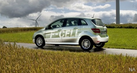 [mercedes-benz-b-class-f-cell-03[5].jpg]