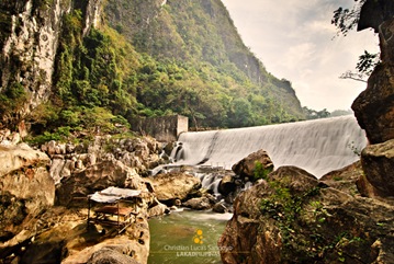 Wawa Dam Viewed from the River