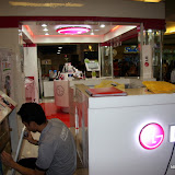 lg optimus sale megamall  (18).JPG
