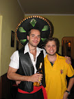Nosso tequileiro (e grande amigo) Pirika, com o Ricardo