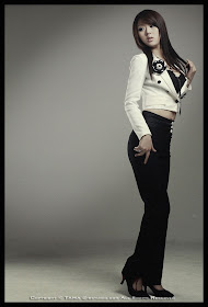 Hwang Mi Hee (황미희)