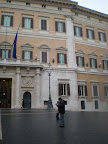 Ale in piazza Montecitorio