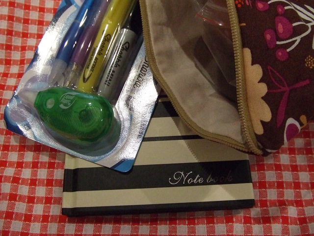 [Ruth's Package2[2].jpg]