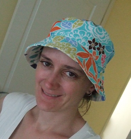[Hat (1)[2].jpg]