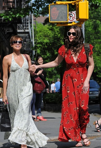 [eva mende e liv tylor[4].jpg]