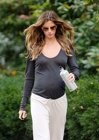 [Gisele Bundchen 1[6].jpg]