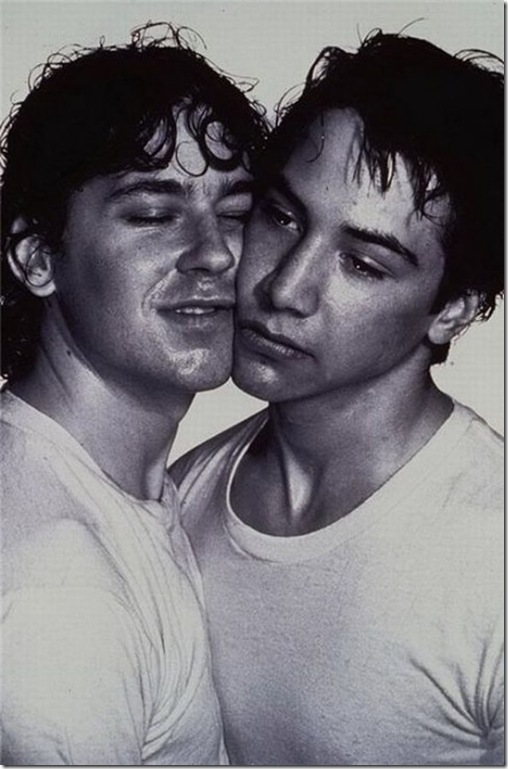 Keanu-Reeves-gay-pictures