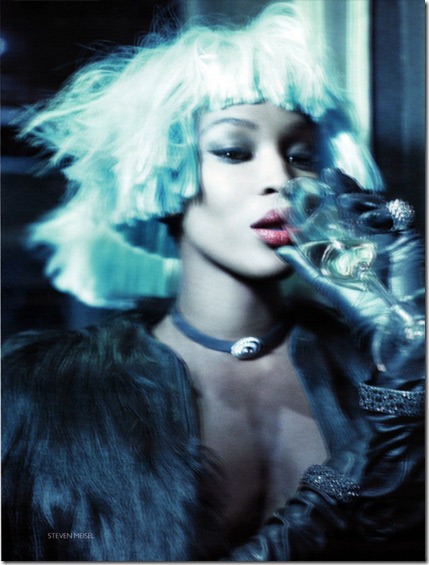 naomi-vogue-russia-01