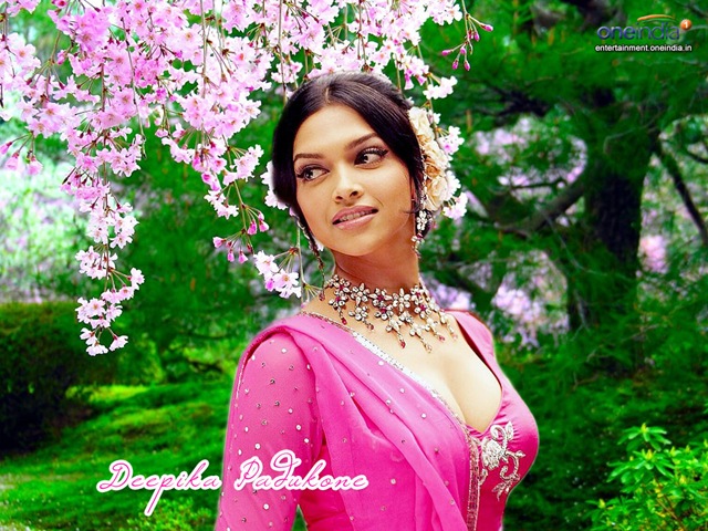 [deepika-padukone08[3].jpg]