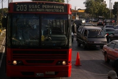 [autobus_urbano_guatemala_violencia[2].jpg]