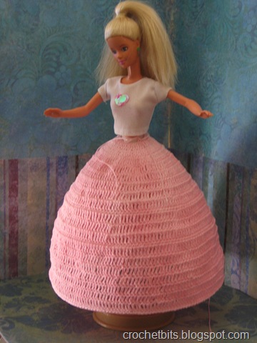 [hoopskirt0018.jpg]
