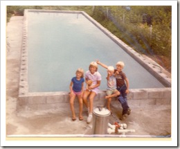 1983-0701 Swimming Pool5