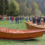 People and boats setting up at the 2009 McKenzie River Drift Boat Festival at Eagle Rock Loge