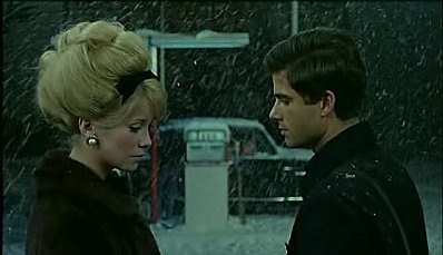 [nino_castelnuovo_parapluies_de_cherbourg[2].jpg]