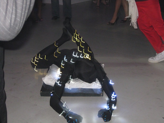 [ea_wierd[2].jpg]