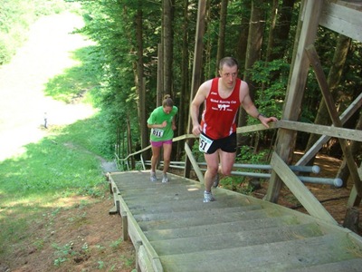 [stairs trail race[2].jpg]