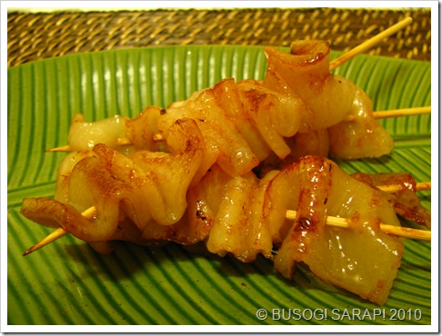 Inihaw na Balat nang Baboy© BUSOG! SARAP! 2010