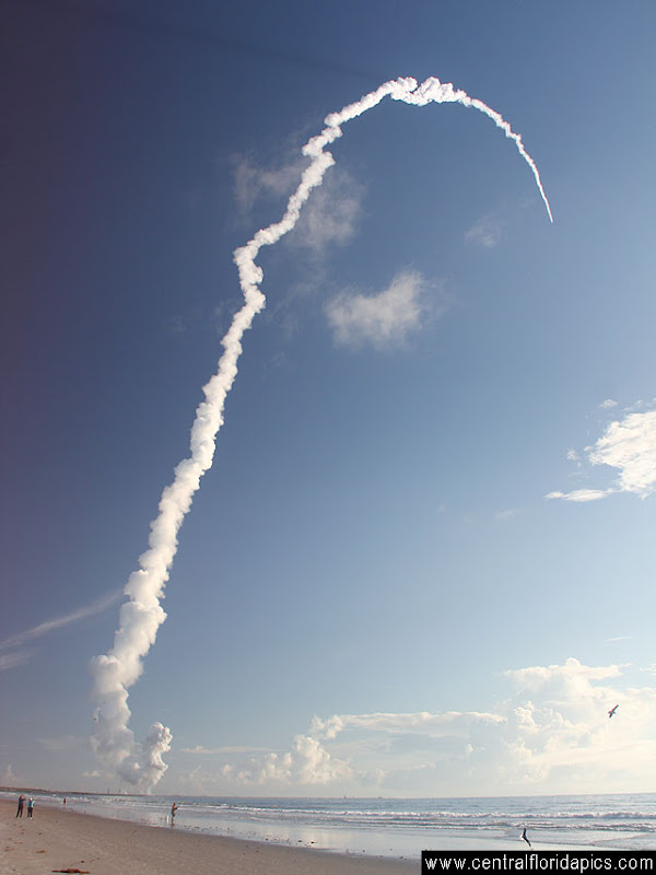 Delta 2 Launching STSS