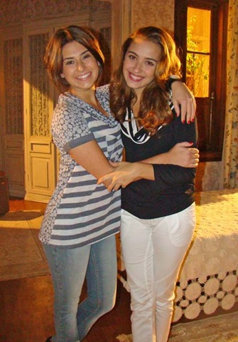 [paraíso maria rosa empresta roupas par aninha[3].jpg]