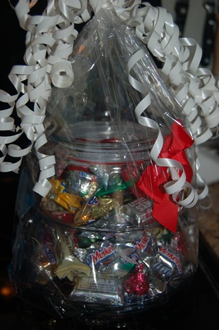 [HFM Fundraiser Bake Sale 018[12].jpg]