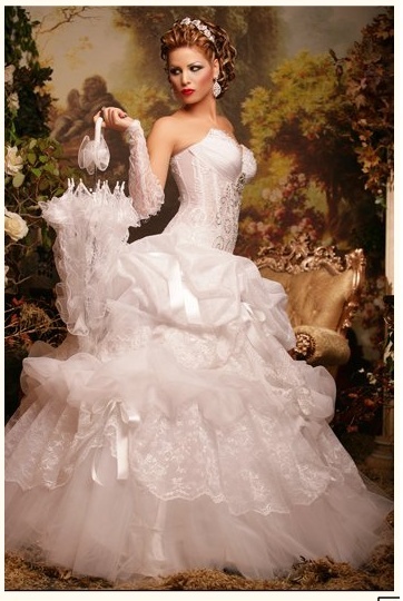 صور فساتين زفاف 2013 - اجمل فساتين الزفاف لعام 2013