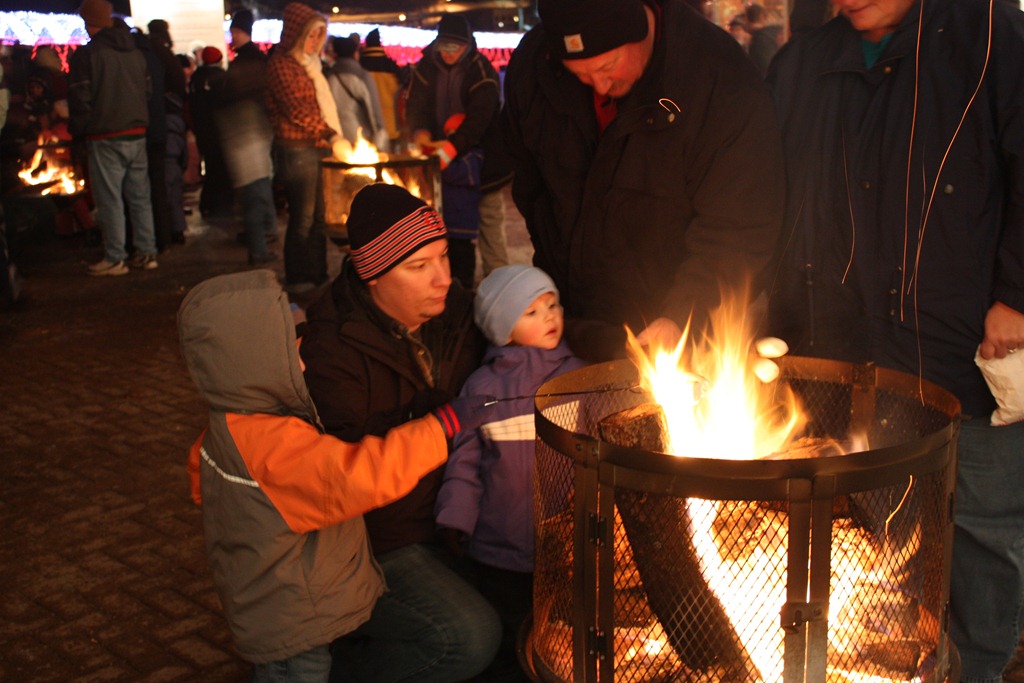 [Dec. 2010 073[4].jpg]