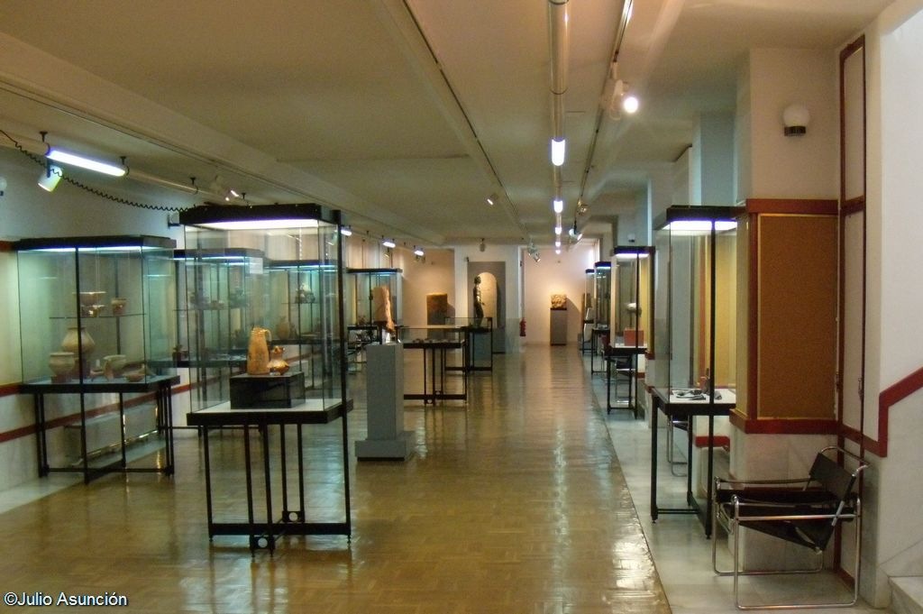 [El Museo Numantino - Interior[1].jpg]