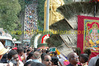 crowd at 11.14am