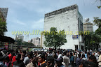 crowd at Court Malai Temple crowd at Court Malai Temple
