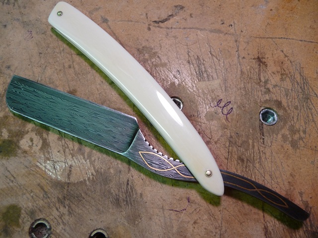 [damascus finished 015x1024[2].jpg]