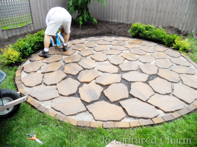[Fire Pit Patio 024a[9].jpg]