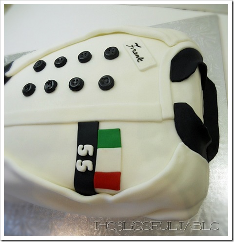 Chefs Coat Cake 055a