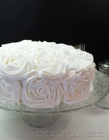 [Roses Cake 047a[8].jpg]