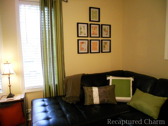 [main floor family room 043a[8].jpg]