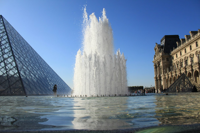 http://lh6.ggpht.com/_ufzkNwFaBVU/SzqEVfWitEI/AAAAAAAAAl4/KjPZbRS1AwU/s640/Voyage_France_20091014_048.JPG