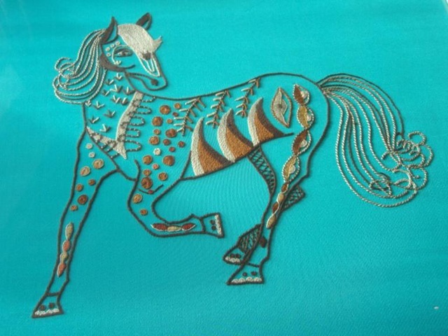 [horse embroidery[4].jpg]