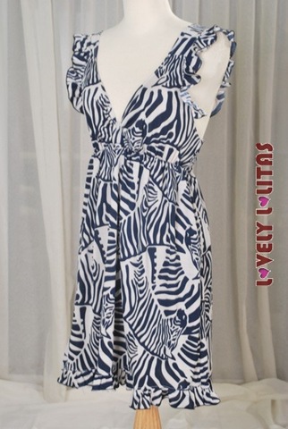 [Demure Zebra Dress[2].jpg]