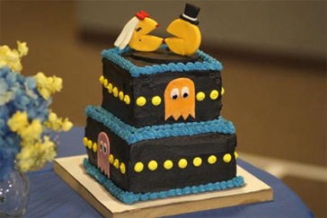 pac-man-wedding-cake-toppers