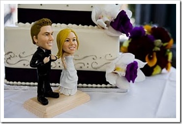 bobblehead cake toppers