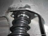 Rear top hat seated