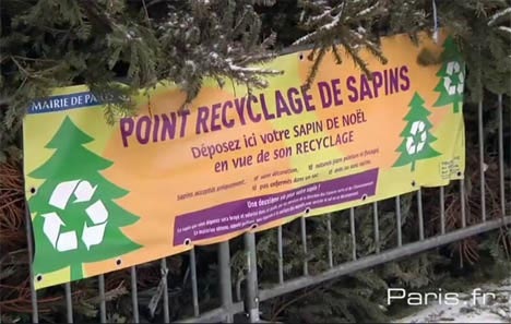 [christmas-tree-recycling-sign-paris[5].jpg]