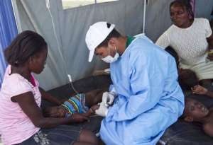 [Cuban doctors on Haiti1[5].jpg]