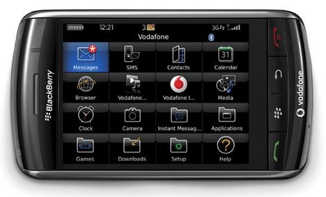 blackberrystorm1_design