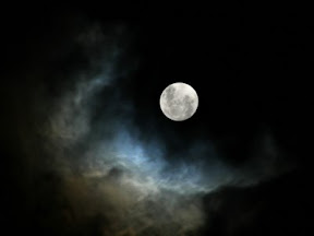 full_moon.jpg
