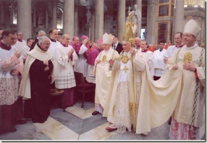 cardenales diaconos