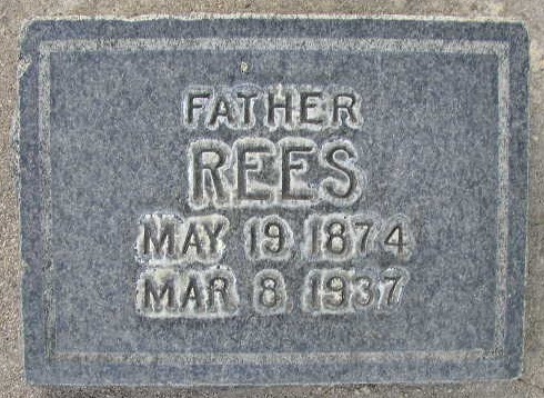 [Rees Phillips[6].jpg]