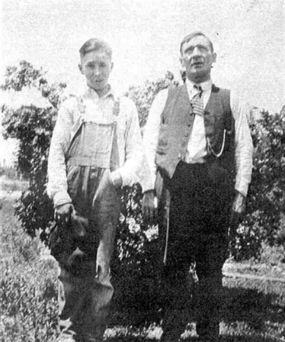 [Reese Phillips (b. 1909) & Rees Phillips (b. 1874)[4].jpg]